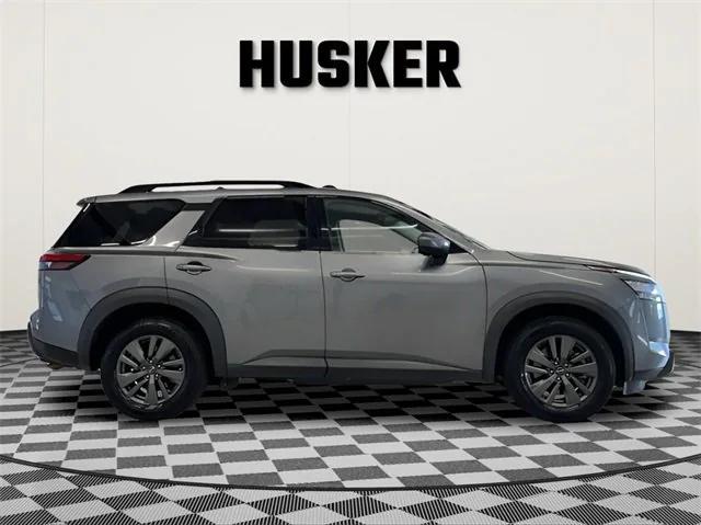 used 2022 Nissan Pathfinder car, priced at $26,998