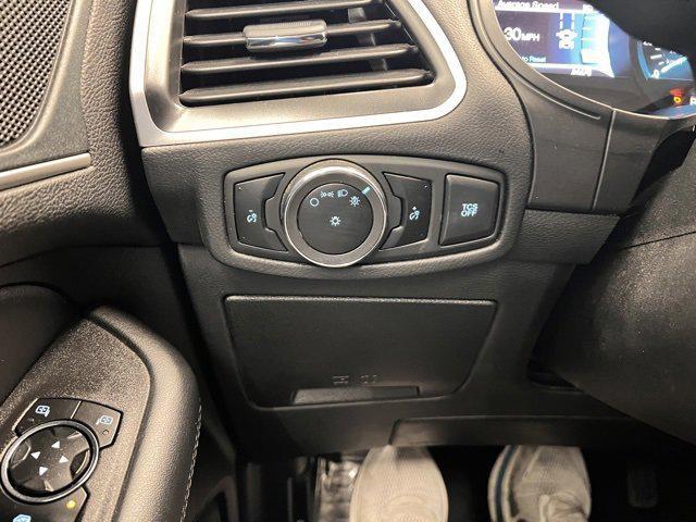 used 2024 Ford Edge car, priced at $23,198