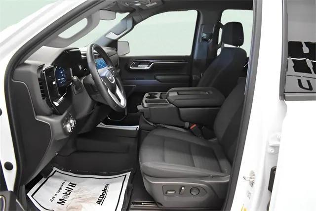 used 2023 GMC Sierra 1500 car, priced at $40,998