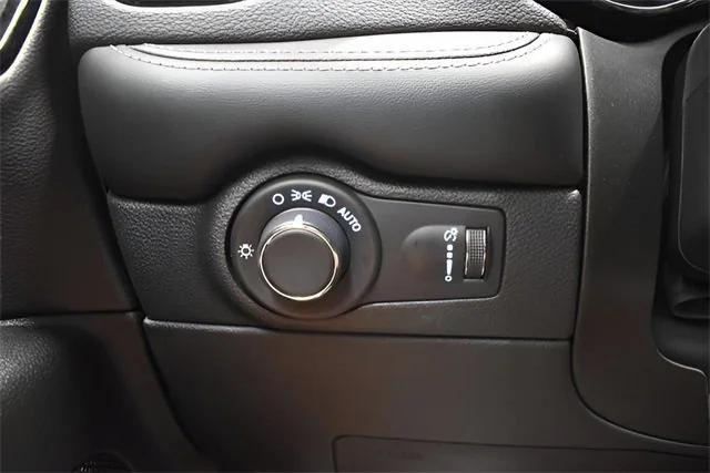 used 2024 Dodge Durango car, priced at $25,998