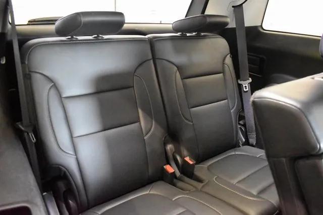used 2023 GMC Acadia car, priced at $26,198