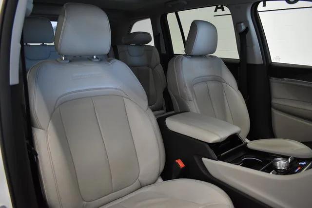 used 2023 Jeep Grand Cherokee car, priced at $39,998