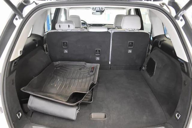used 2023 Jeep Grand Cherokee car, priced at $39,998