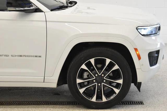 used 2023 Jeep Grand Cherokee car, priced at $39,998