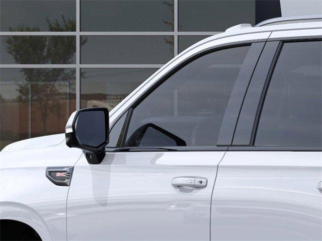 new 2025 GMC Yukon car, priced at $90,940