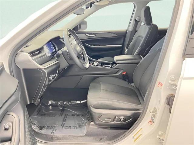 used 2023 Jeep Grand Cherokee L car, priced at $26,798