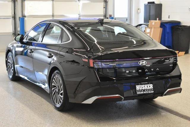 used 2024 Hyundai Sonata Hybrid car, priced at $22,998