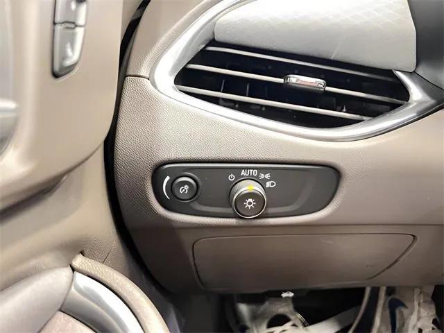 used 2021 Chevrolet Malibu car, priced at $13,798