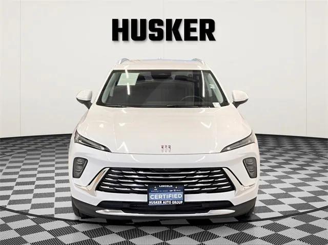 used 2025 Buick Envision car, priced at $27,198