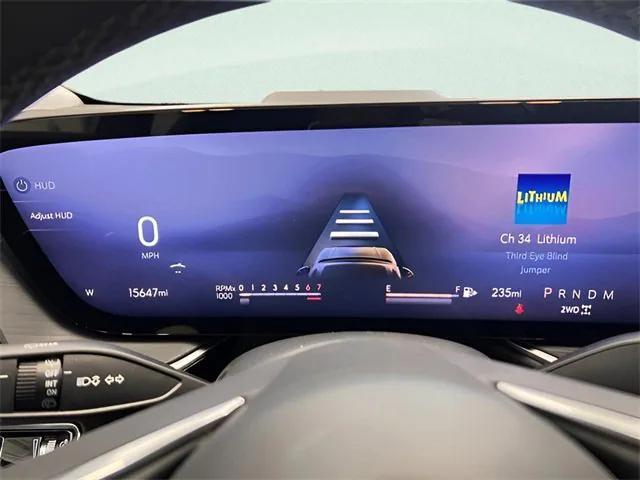 used 2025 Buick Envision car, priced at $27,198