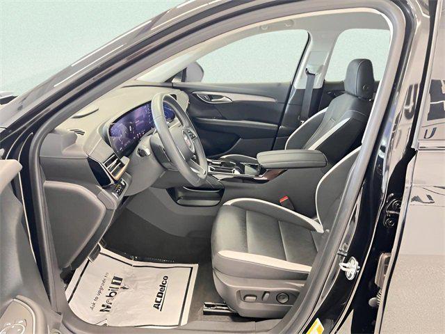 used 2025 Buick Envision car, priced at $28,798