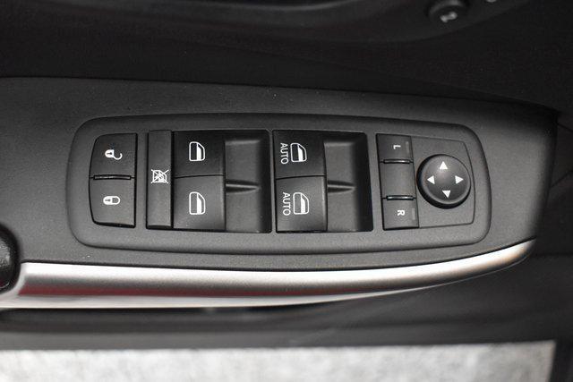 used 2020 Jeep Cherokee car, priced at $18,298