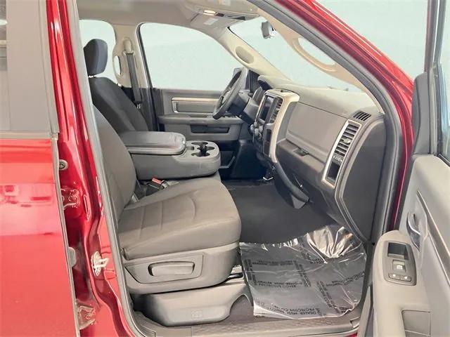 used 2019 Ram 1500 Classic car, priced at $24,998
