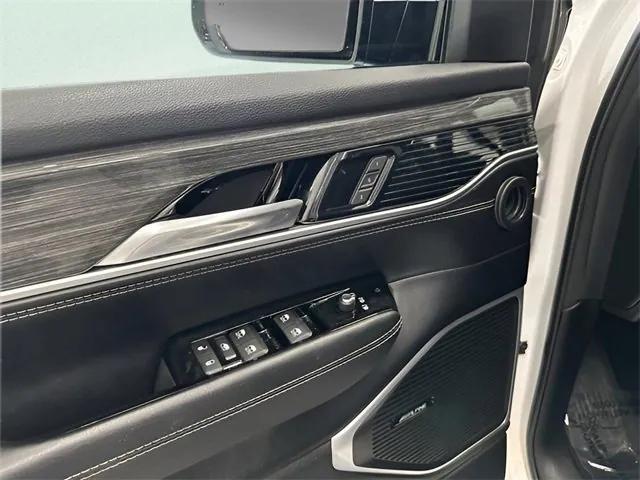 used 2022 Jeep Wagoneer car, priced at $39,798