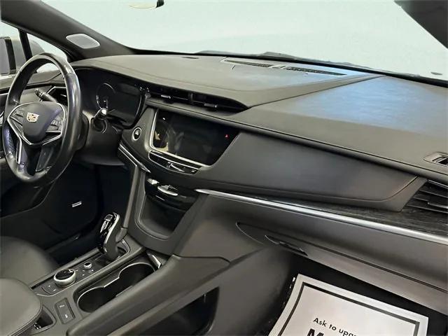 used 2023 Cadillac XT5 car