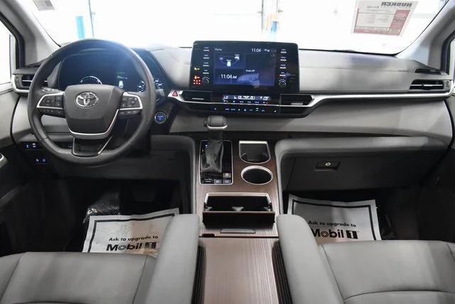 used 2024 Toyota Sienna car, priced at $42,998