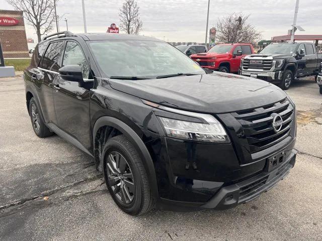 used 2022 Nissan Pathfinder car, priced at $28,998