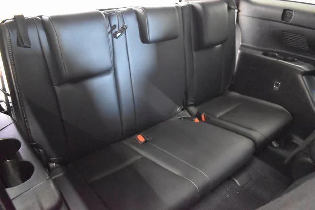 used 2019 Toyota Highlander car, priced at $23,998