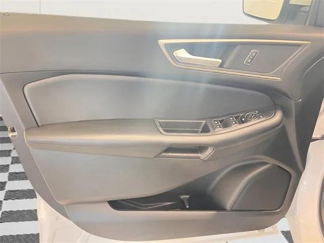 used 2022 Ford Edge car, priced at $20,998