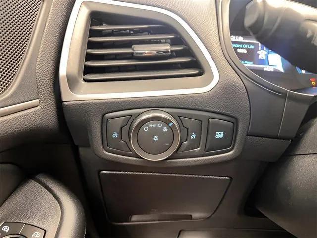 used 2022 Ford Edge car, priced at $20,998