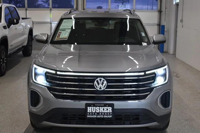 used 2024 Volkswagen Atlas car, priced at $31,998
