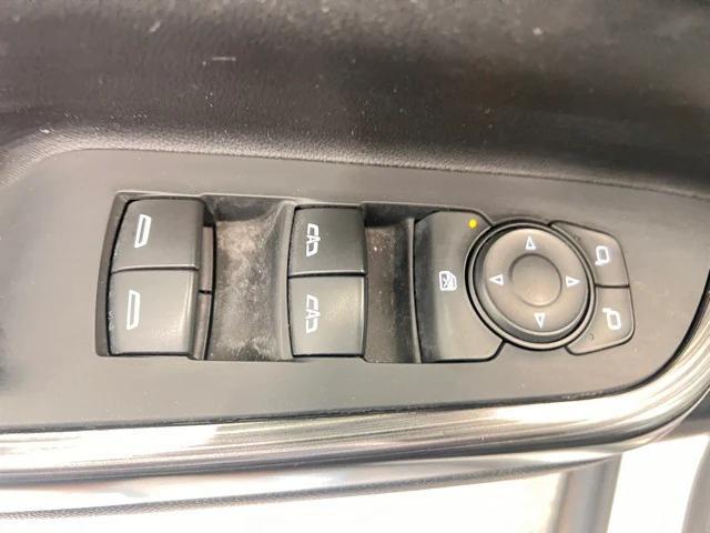 used 2023 GMC Acadia car, priced at $27,498