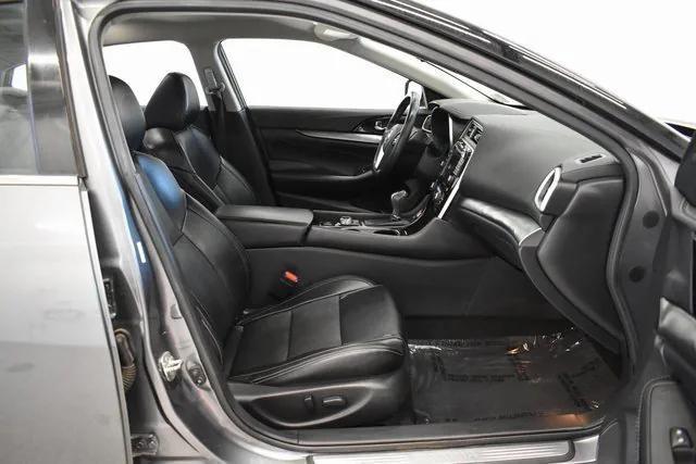 used 2021 Nissan Maxima car, priced at $19,798