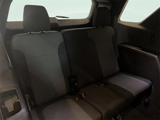 used 2023 Chevrolet Traverse car, priced at $32,898