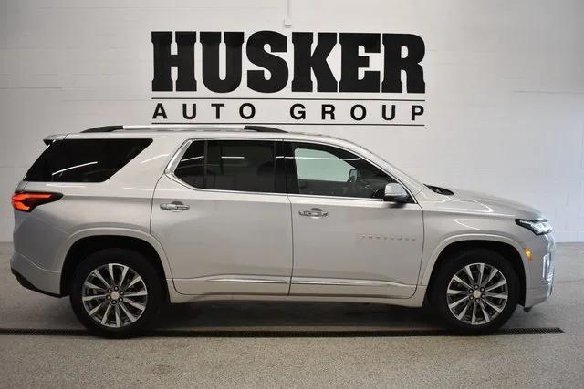 used 2022 Chevrolet Traverse car, priced at $38,448