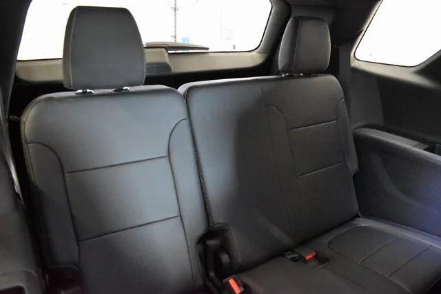 used 2022 Chevrolet Traverse car, priced at $38,448