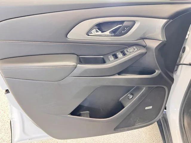 used 2019 Chevrolet Traverse car, priced at $19,498