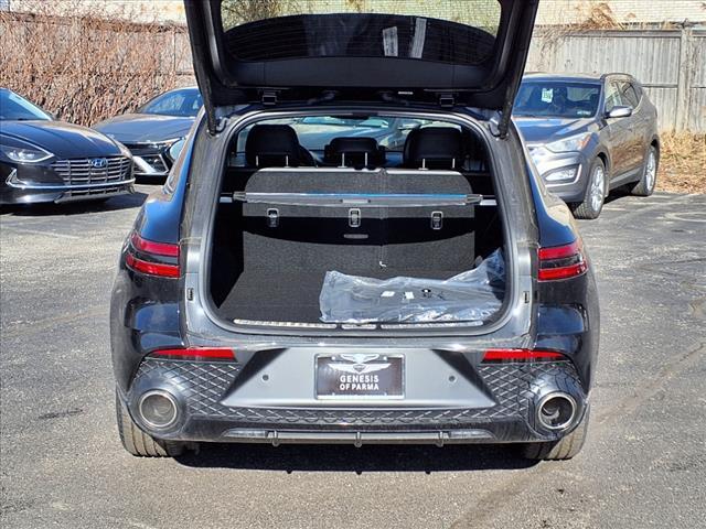 new 2025 Genesis GV70 car, priced at $69,900
