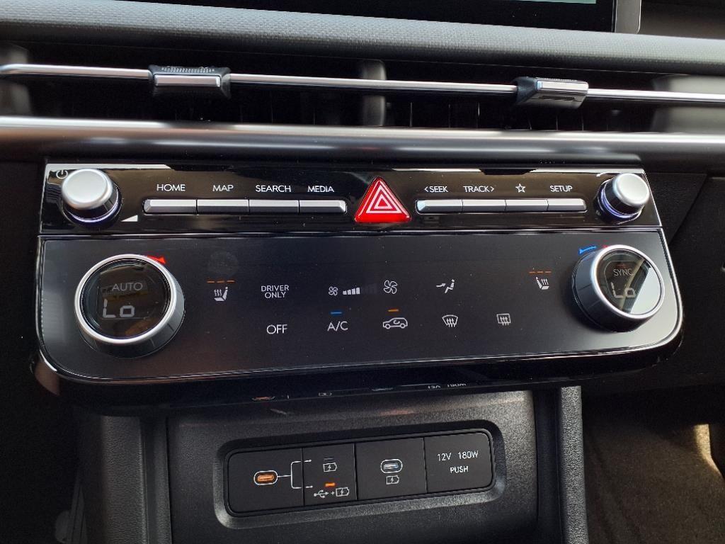 new 2025 Hyundai TUCSON Hybrid car, priced at $36,923