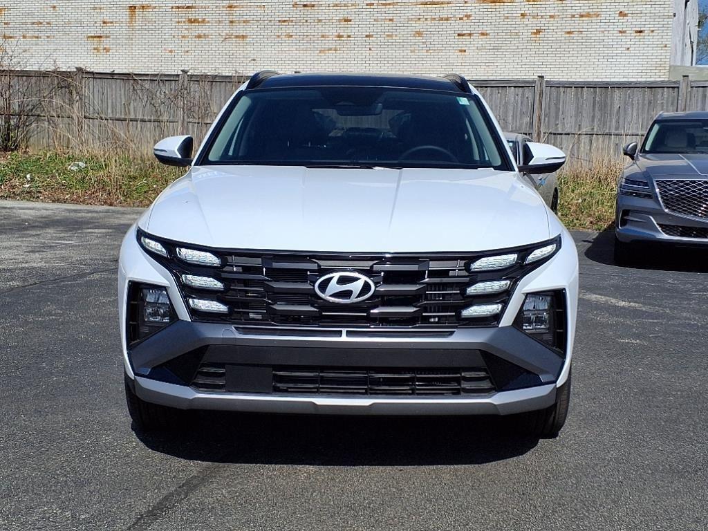 new 2025 Hyundai TUCSON Hybrid car, priced at $36,923