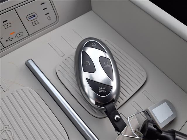 new 2025 Hyundai Santa Fe car, priced at $37,962
