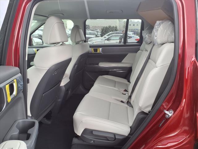 new 2025 Hyundai Santa Fe car, priced at $37,962