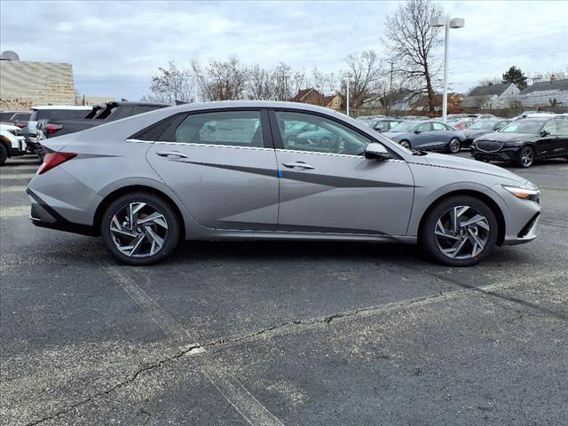 new 2025 Hyundai Elantra HEV car, priced at $30,595