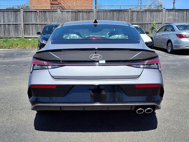 new 2025 Hyundai Elantra car, priced at $28,557