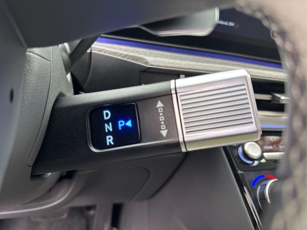 used 2024 Hyundai Santa Fe car, priced at $37,497