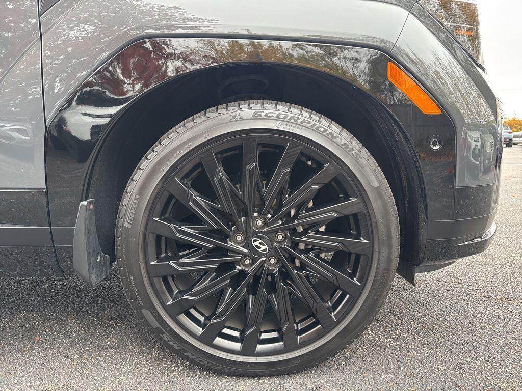 used 2024 Hyundai Santa Fe car, priced at $38,208