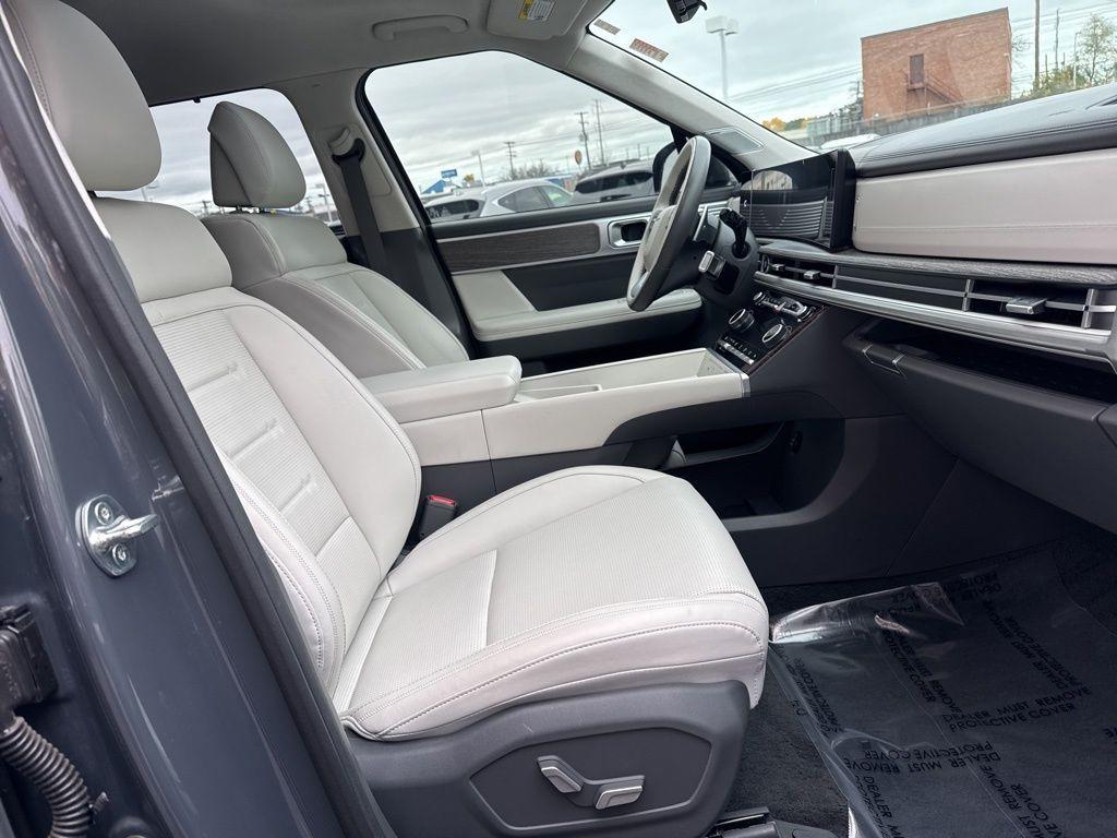 used 2024 Hyundai Santa Fe car, priced at $38,208