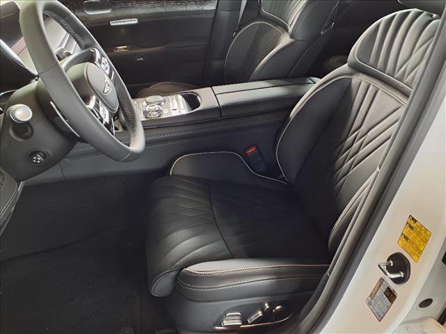 new 2025 Genesis G90 car, priced at $98,475