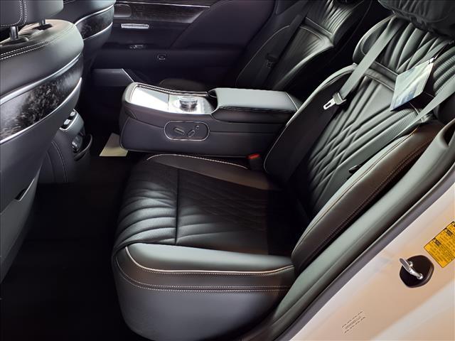 new 2025 Genesis G90 car, priced at $98,475