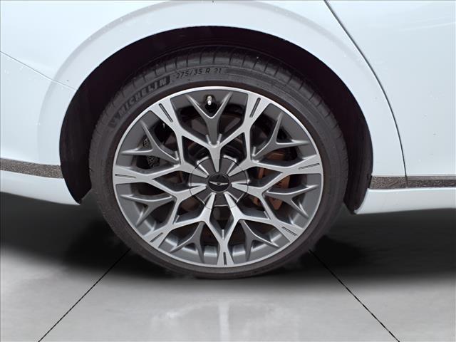new 2025 Genesis G90 car, priced at $97,685