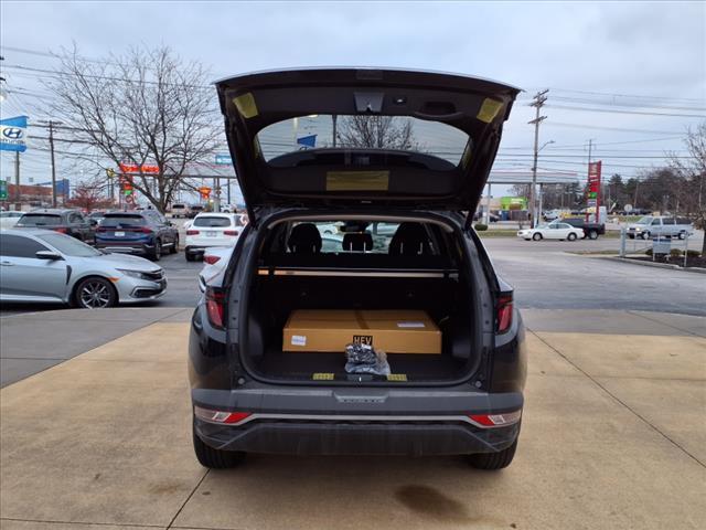 new 2024 Hyundai Tucson Hybrid car, priced at $32,988