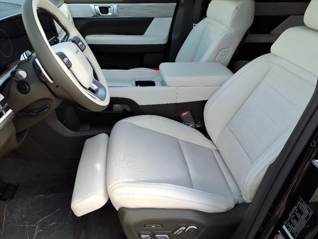 new 2025 Hyundai SANTA FE HEV car, priced at $49,660