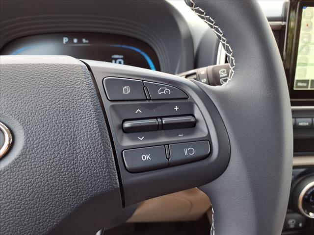 new 2025 Hyundai Venue car, priced at $23,972