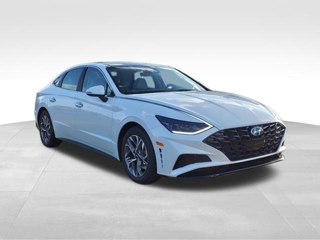 new 2023 Hyundai Sonata car, priced at $25,990