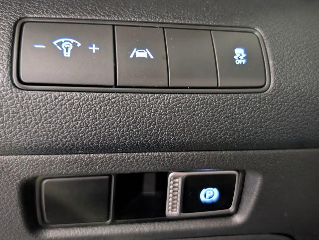 used 2022 Hyundai Santa Fe car, priced at $22,369