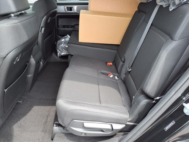 new 2026 Hyundai SANTA FE HEV car, priced at $38,935